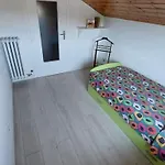 Comodo, Pratico E Tranquillo Apartamento
