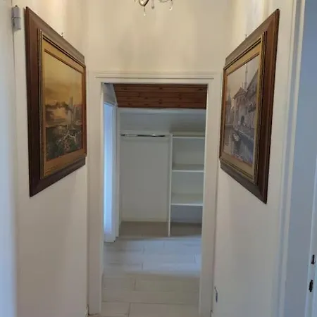 Apartamento Comodo, Pratico E Tranquillo